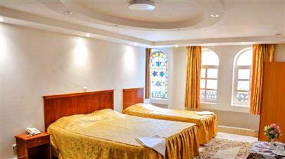اتاق سه تخته هتل ملک اصفهان